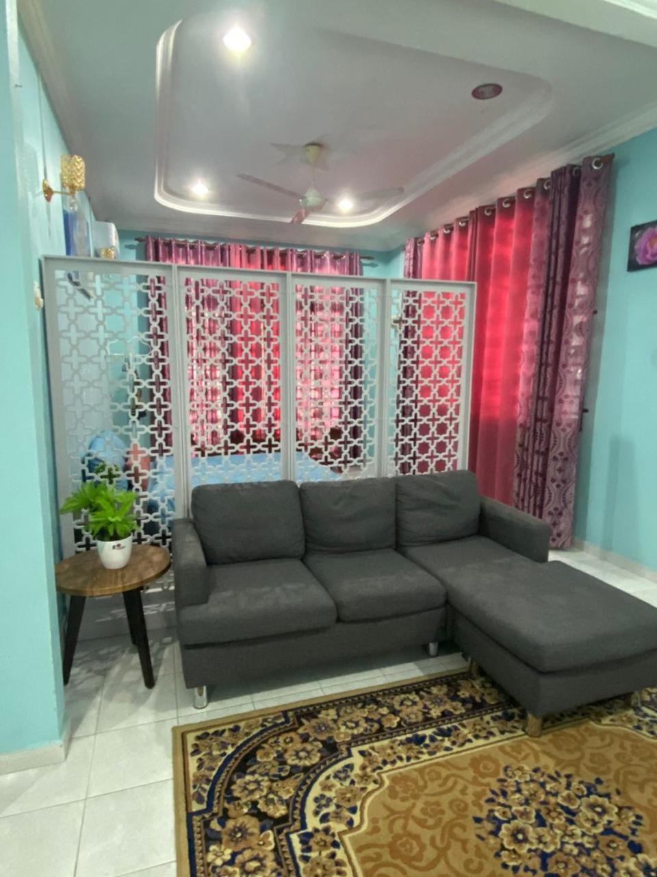 Seri Idaman Guest House Pasir Mas Ngoại thất bức ảnh